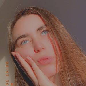 Meet your Posher, Arielle